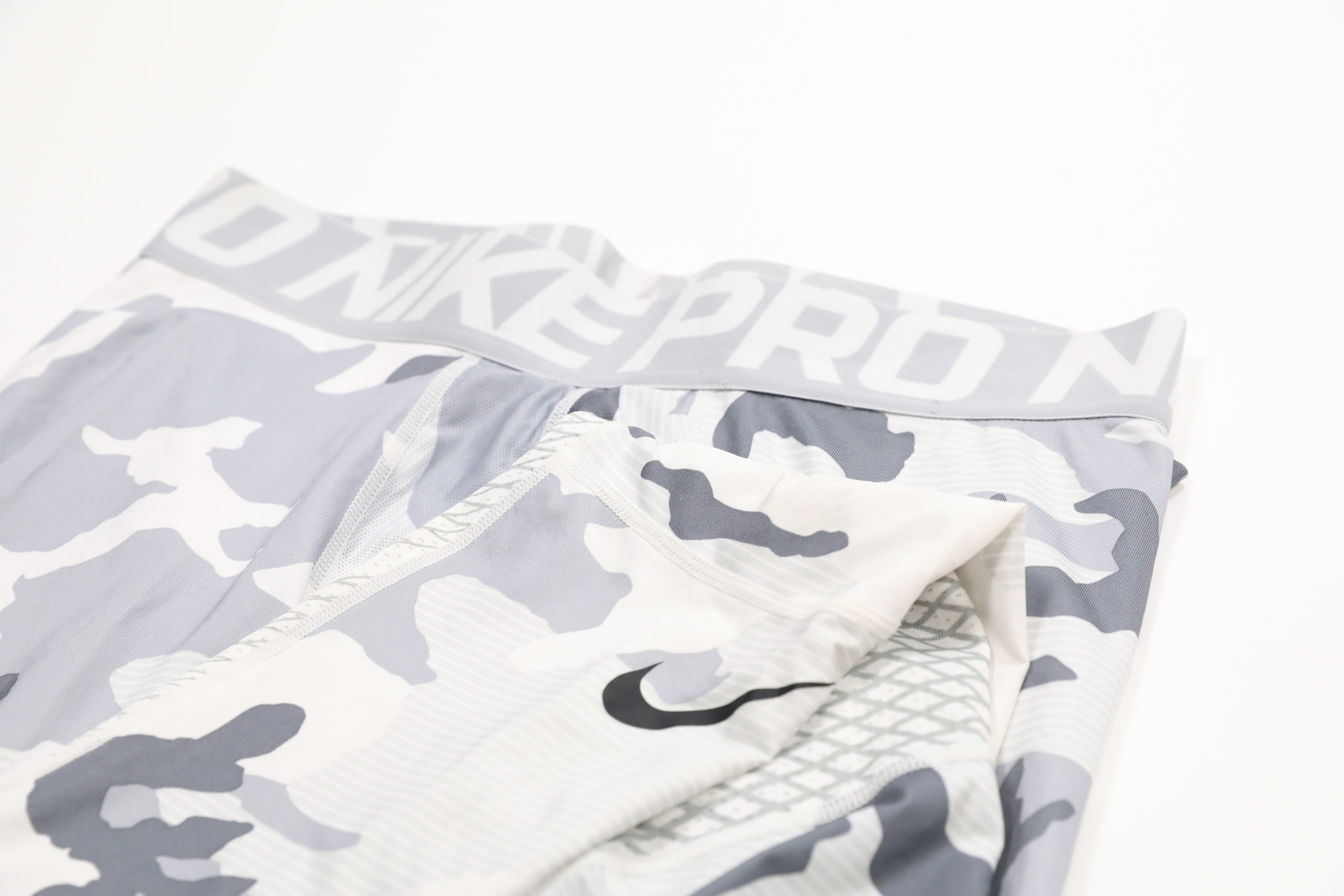 Nike - Women's