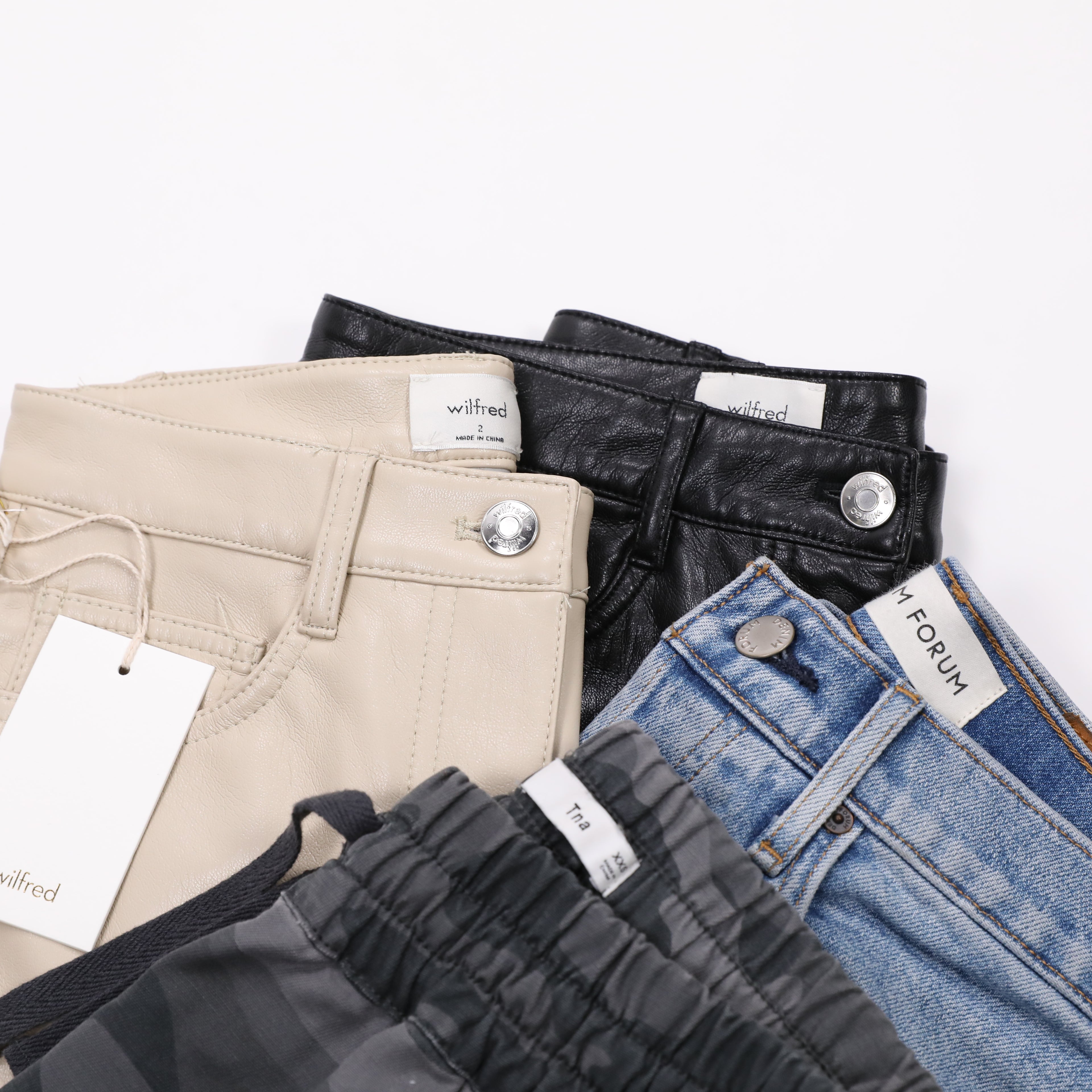Aritzia - Women's
