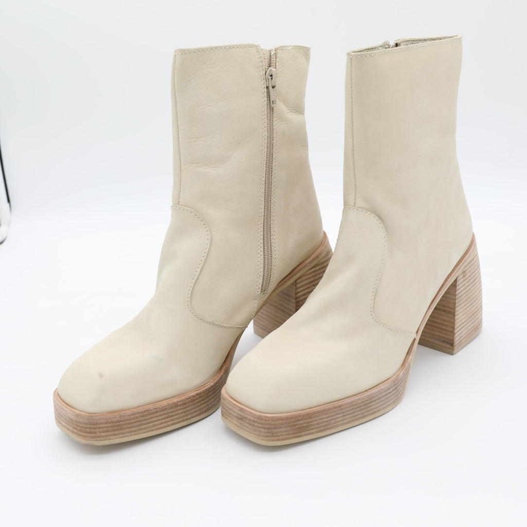 Boho Women's Shoes NWT/NWOT Wholesale