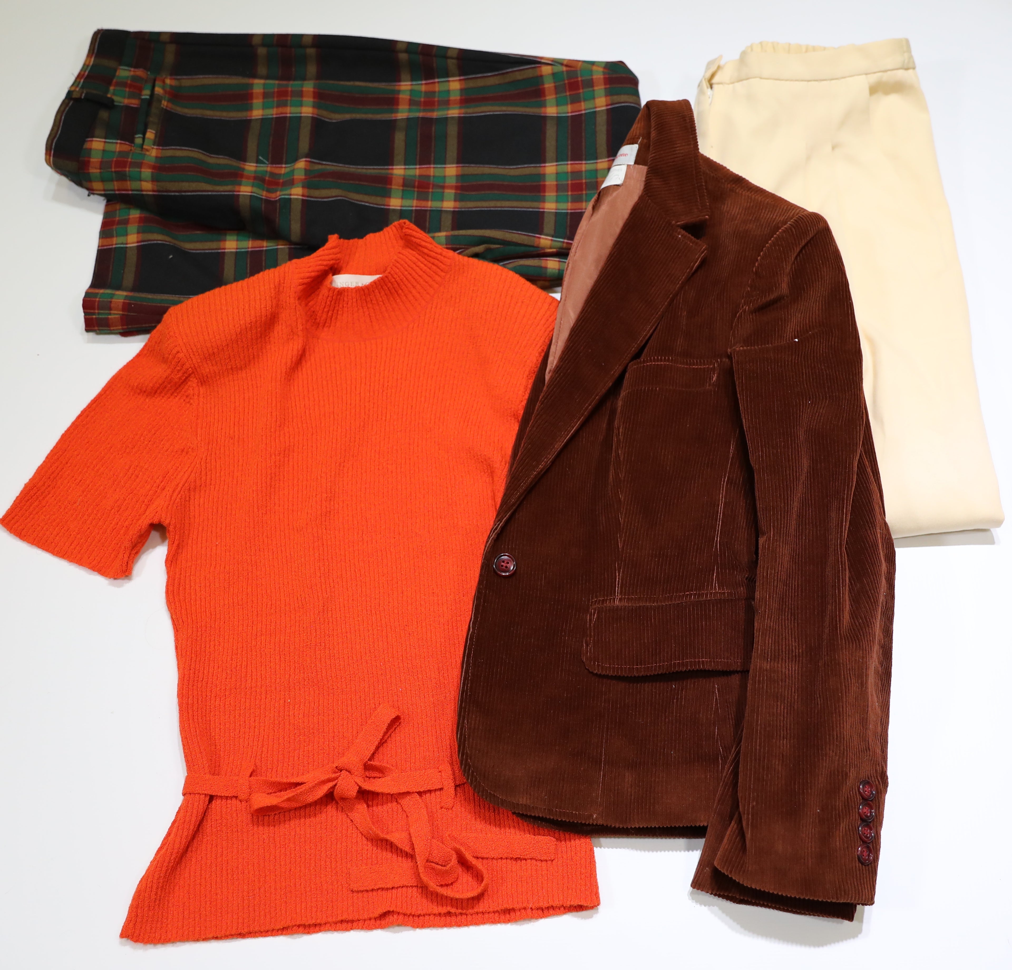 Vintage Archive Women's (30 Pounds)