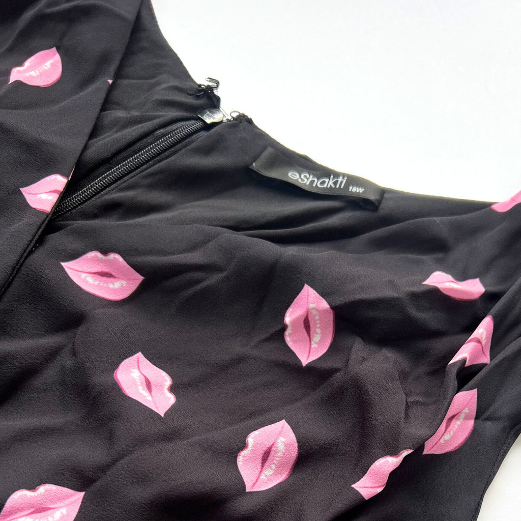 eShakti Women's Secondhand Wholesale Clothes